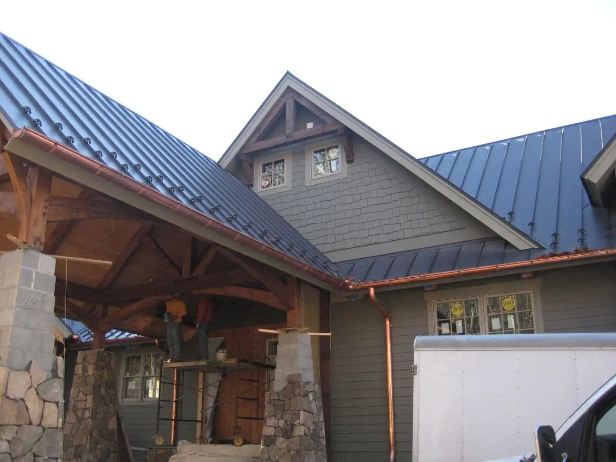 Craftsman Roofing team delivering quality roofing work in Raymond